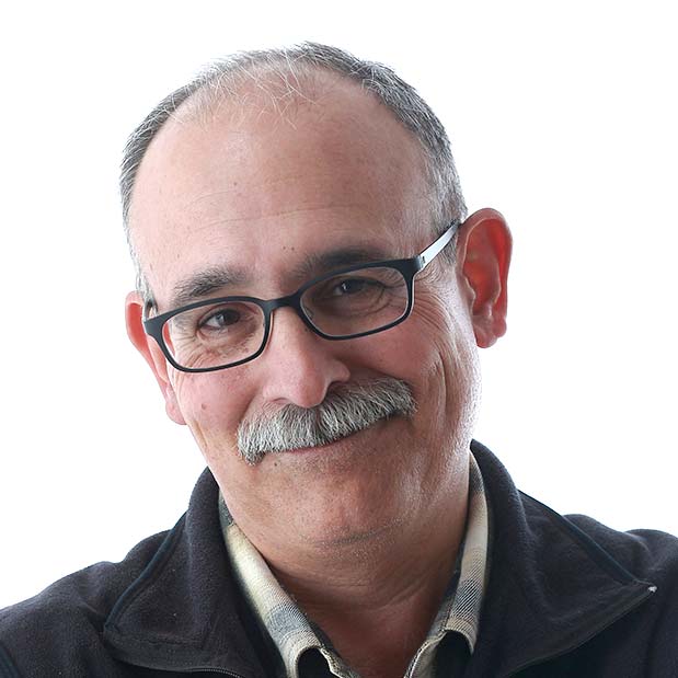 Dennis Montagna head shot